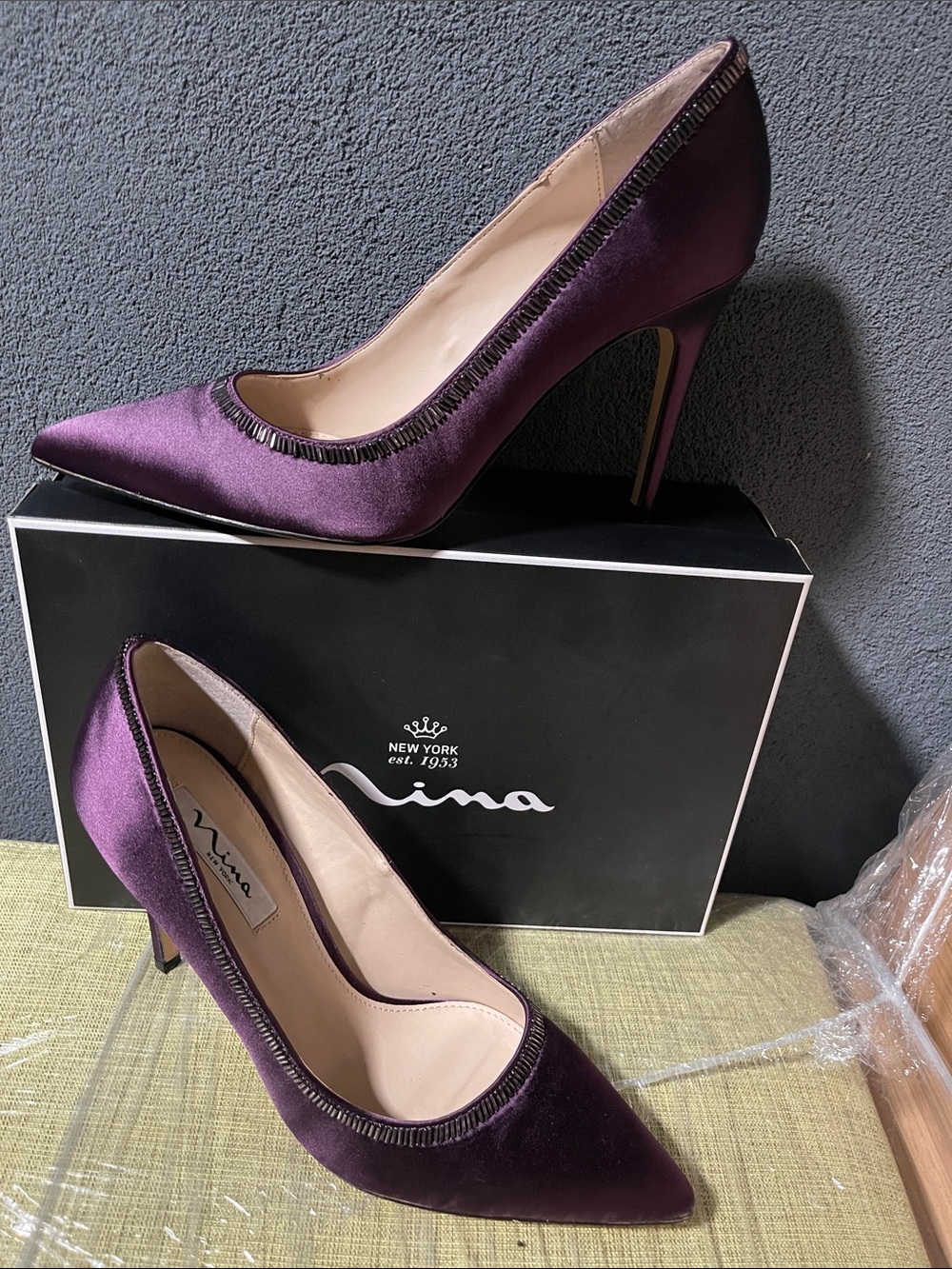 NEWNina Dark Purple Satin Pointed-Toe Stiletto Pumps SZ 10